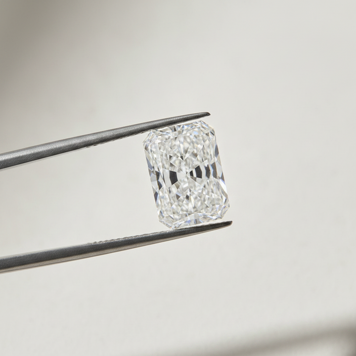 5,24 karaat stralend geslepen laboratoriumdiamant, VVS1/E