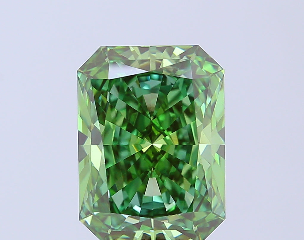 5.55 Carat Radiant Cut Lab Grown Diamond VS2Fancy Vivid Green