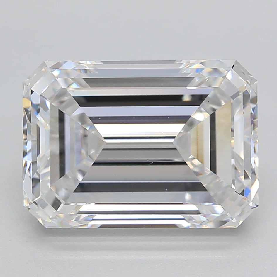 Diamant cultivé en laboratoire taille émeraude de 6,02 carats VVS2 D