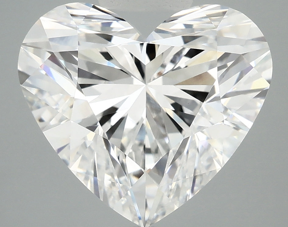 6,03 Karat herzförmiger, im Labor gezüchteter Diamant VVS2E