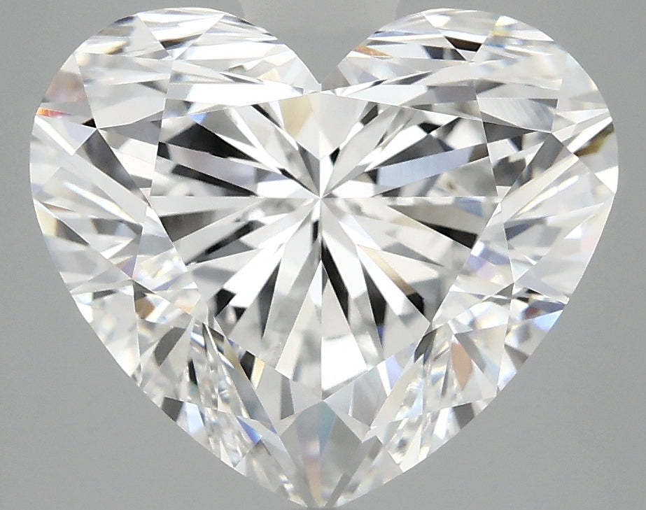 6,08 Karat herzförmiger, im Labor gezüchteter Diamant VVS2E