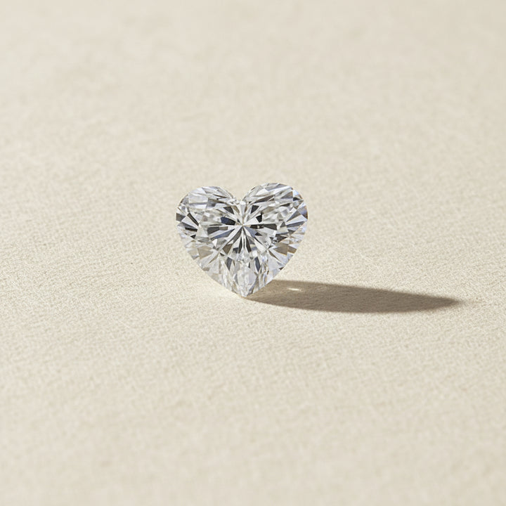 Diamant cultivé en laboratoire taille cœur de 6,40 carats VVS2F