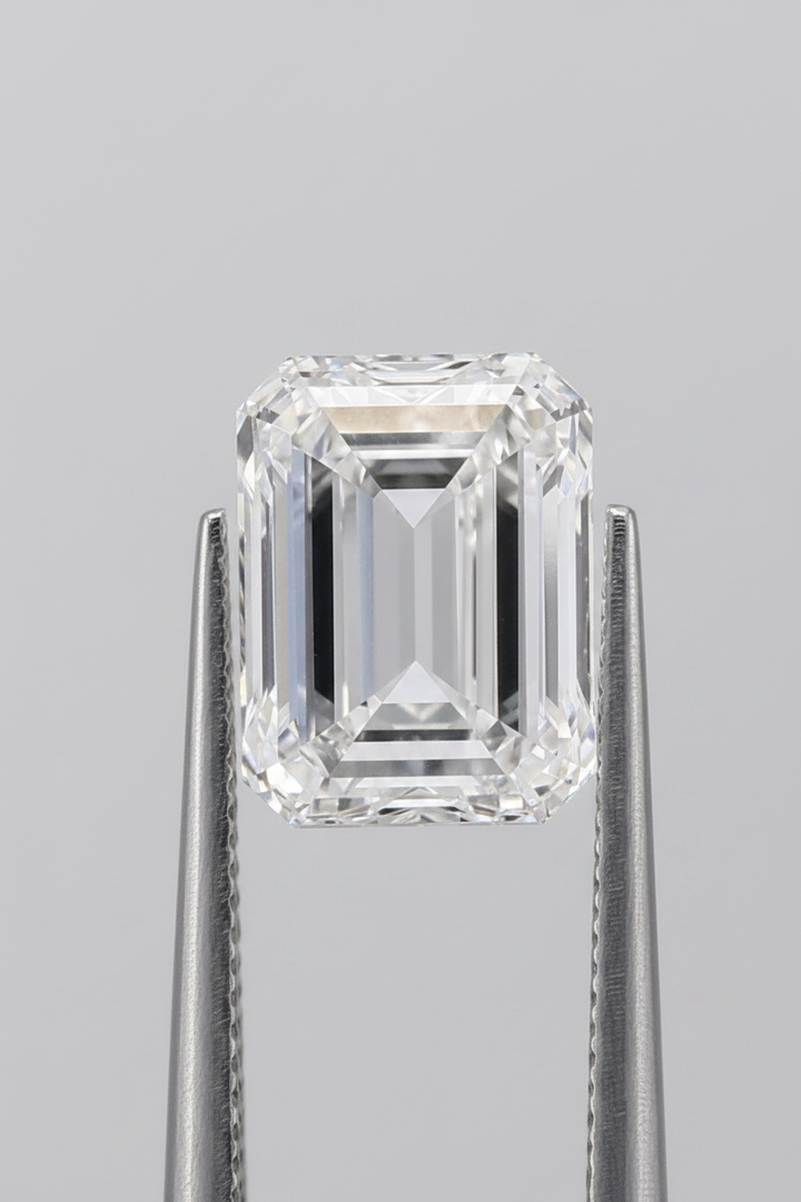 Diamant cultivé en laboratoire taille émeraude de 4,01 carats, VVS1/F