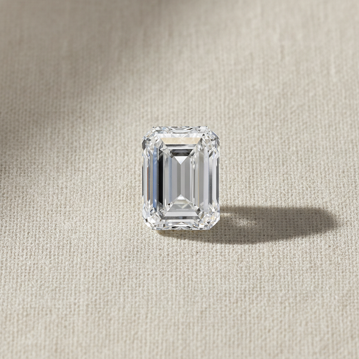 Diamant cultivé en laboratoire taille émeraude de 4,01 carats, VVS1/F