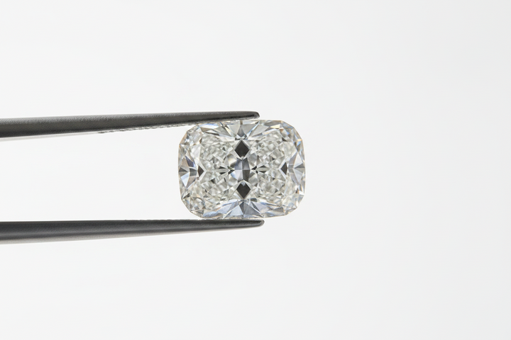 7,07 karaats kussen gemodificeerde laboratorium-gegroeide diamant, VVS2/F