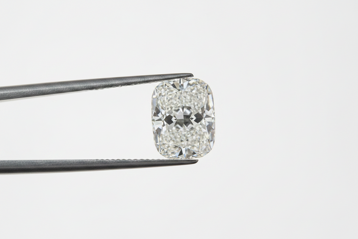 7,12 karaats kussen gemodificeerde laboratorium-gegroeide diamant, VVS1/F