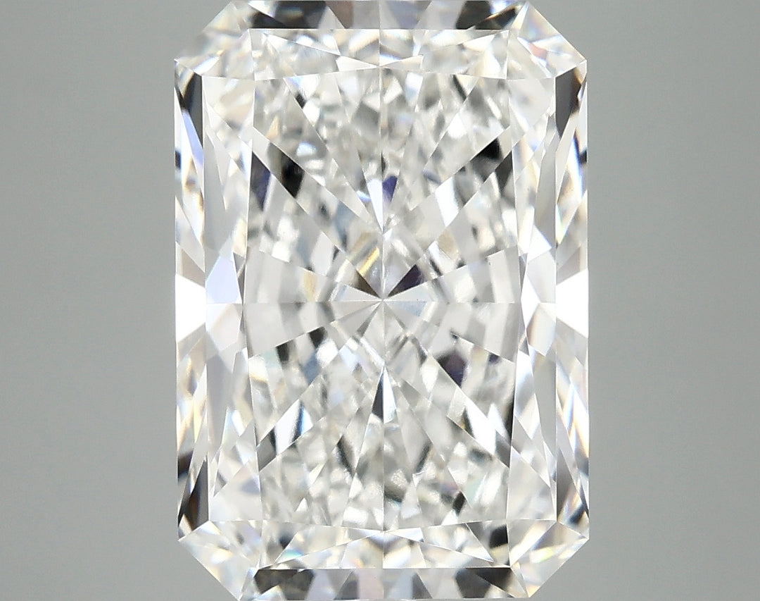 7.20 Carat Radiant Cut Lab Grown Diamond FVS1