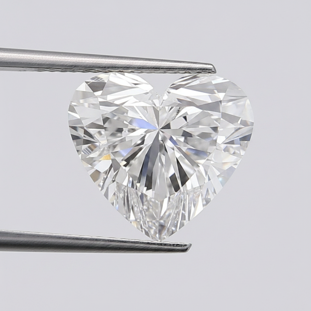 1.00 Carat E VS1 Heart Shape CVD Lab Grown Diamond IGI Certified
