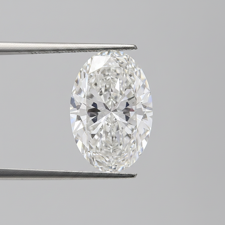 8,45 karaat ovale lab-grown diamant, VS2/E