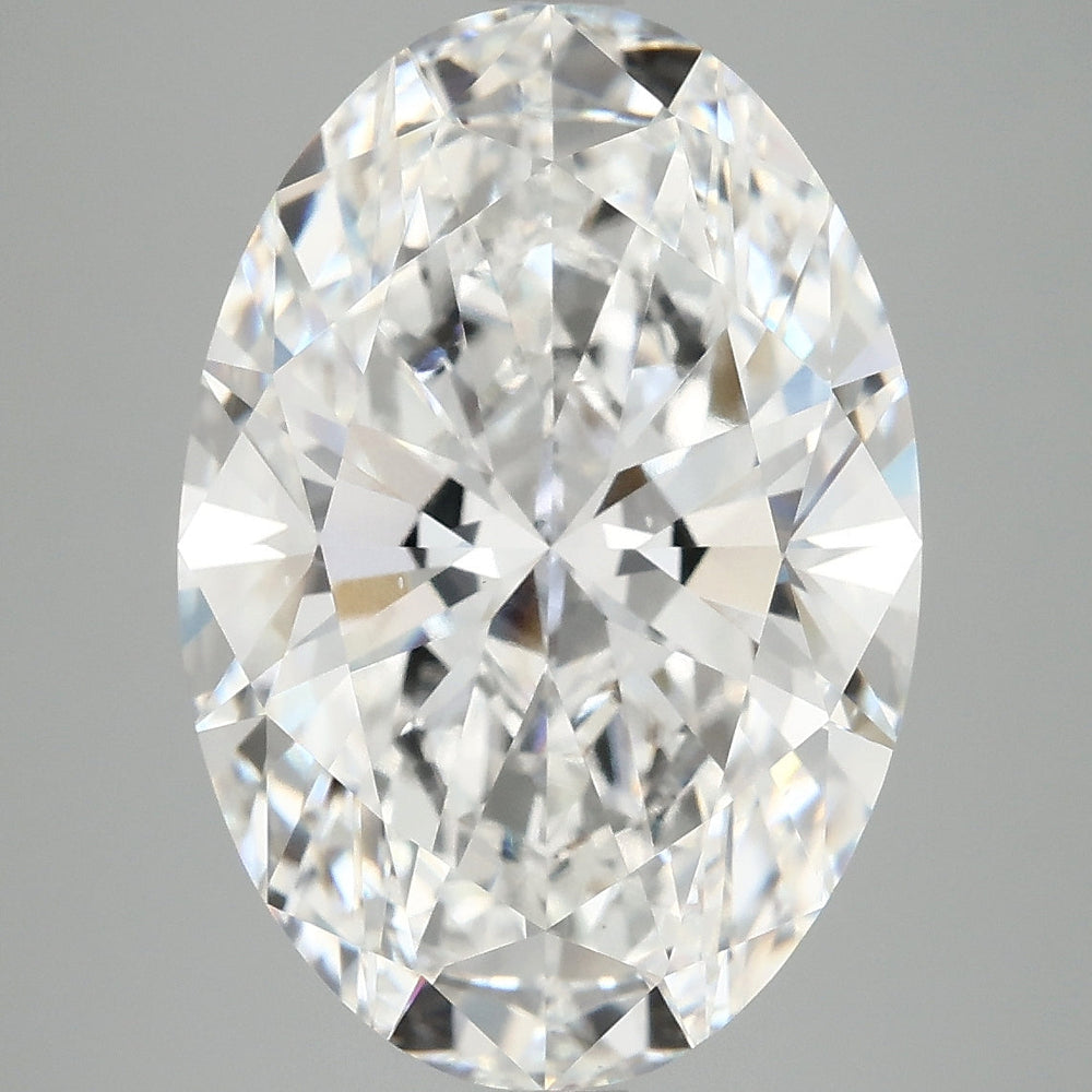 Diamante coltivato in laboratorio ovale da 9,06 carati VS2E