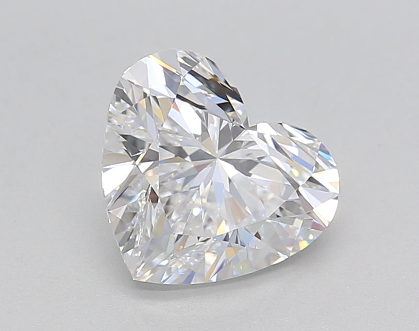 IGI-zertifiziert 1,50 ct. Im Labor gezüchteter HPHT-Diamant im Herzschliff – D IF