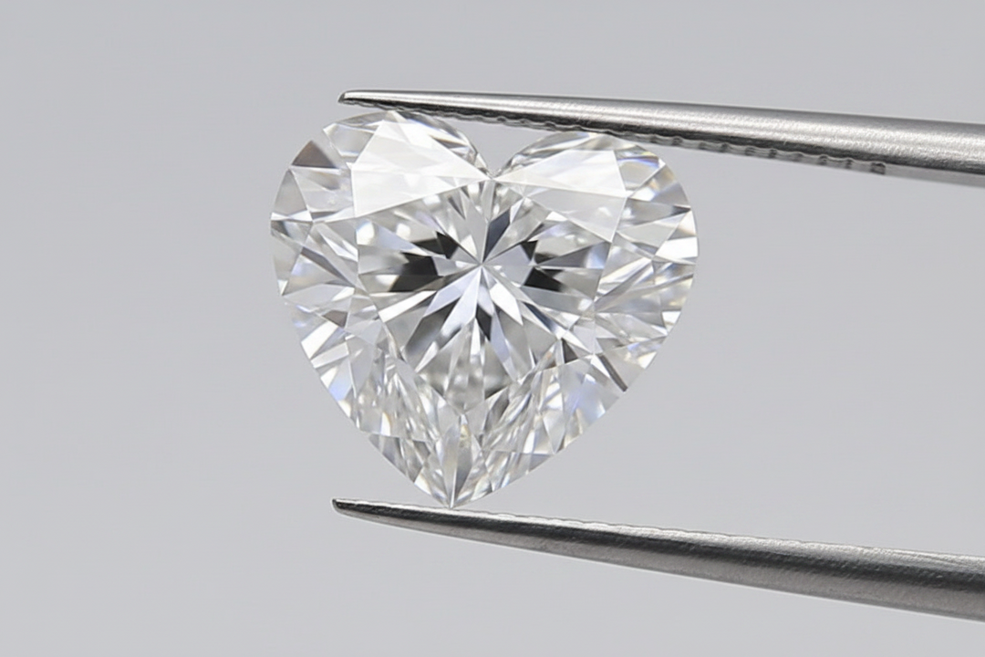 1.50 Carat D VS1 Heart Shape HPHT Lab Grown Diamond IGI Certified
