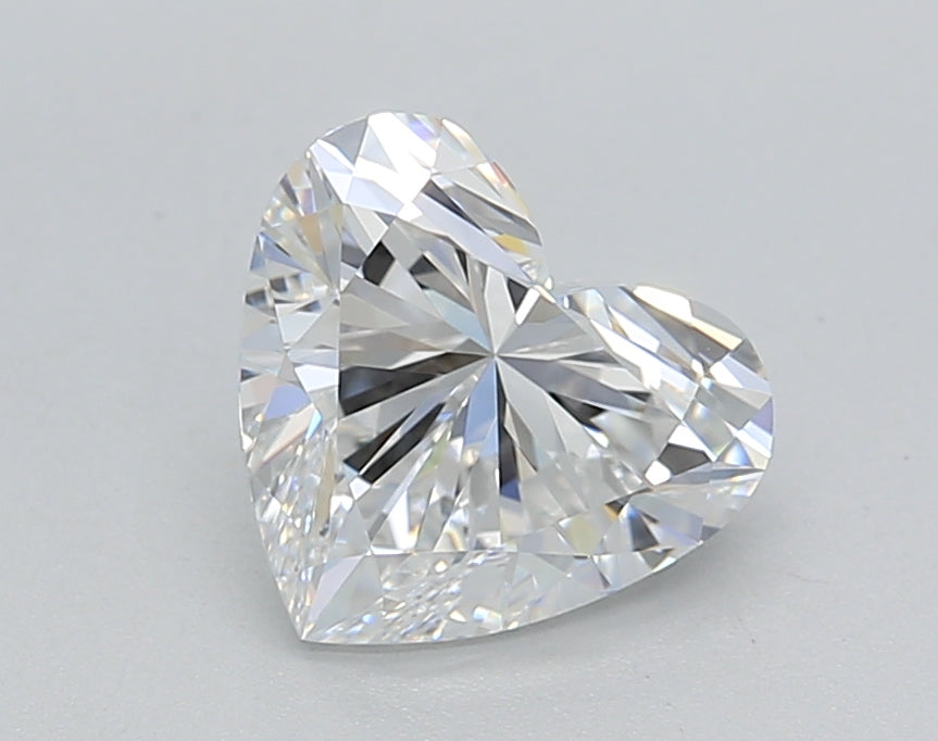 IGI-gecertificeerd 1,50 ct. HPHT In het laboratorium gekweekte hartgeslepen diamant - D VS1