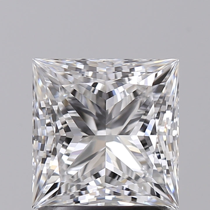 IGI Certified 1.55 CT Princess Cut Lab Grown Diamond - VVS2 E