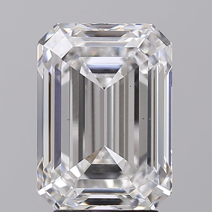 IGI Certified 4.20 CT Emerald Cut Lab Grown Diamond, E Color, VS1 Clarity