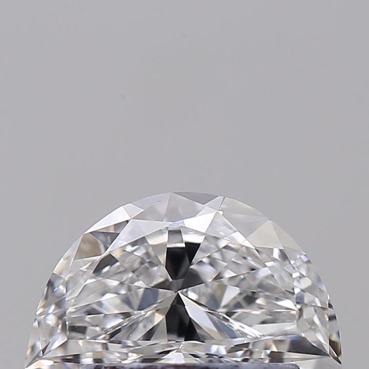 0,94 ct e farge VS1 Half Moon Cut Lab -dyrket diamant - Variasjonssertifisert