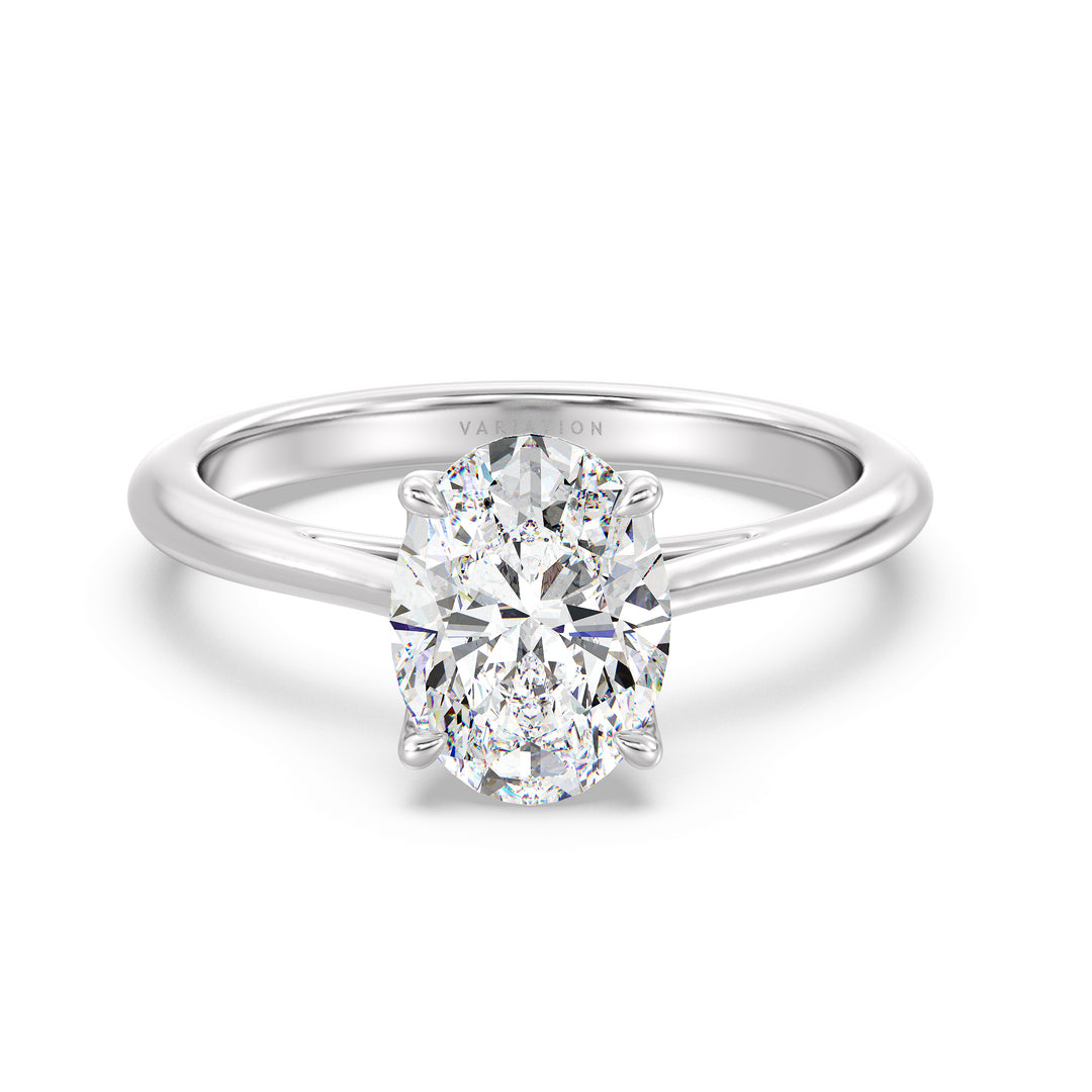 Timeless Oval Cut Labor Diamond Solitaire Engagement Ring in 18 Karat Gold mit klassischer 4-Claw-Einstellung