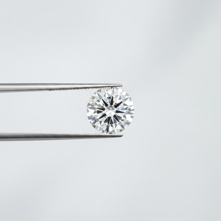 IGI Certified 5.05 Ct E Color VS1 Round CVD Diamond with 11.16mm Diameter