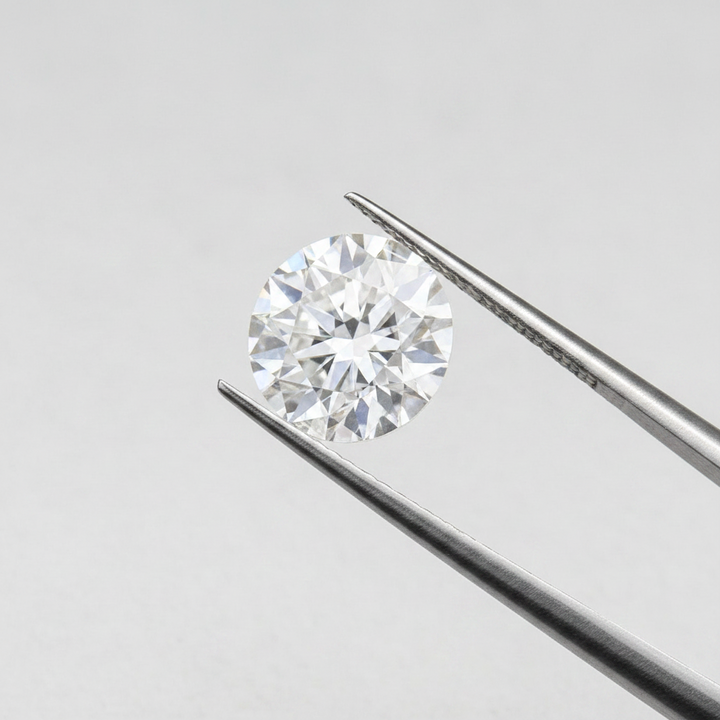 IGI Certified 3.10 Ct F Color VVS2 Round CVD Diamond with 9.35mm Diameter