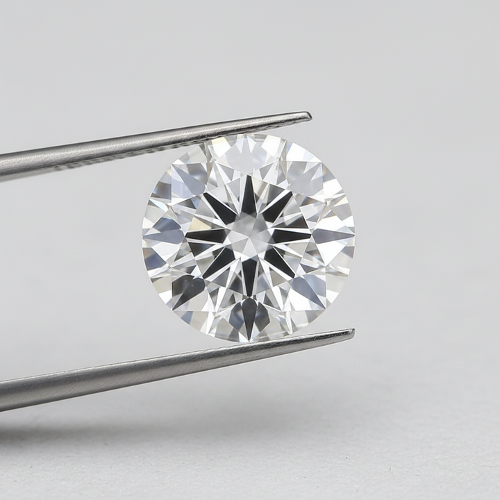 IGI Certified 7.09 Ct F Color VVS2 Round CVD Diamond with 12.44mm Diameter