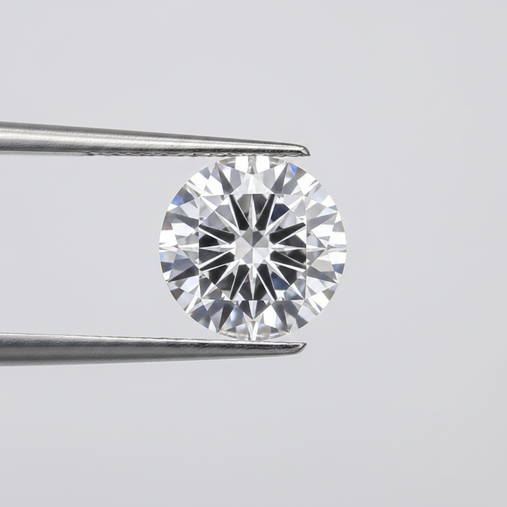 IGI Certified 8.01 Ct F Color VS1 Round CVD Diamond with 13.01mm Diameter