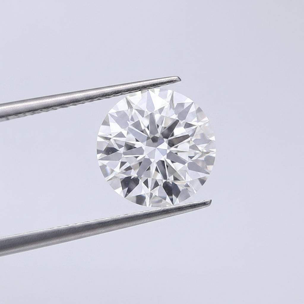 IGI Certified 5.01 Ct D Color VVS2 Round CVD Diamond with 11.01mm Diameter