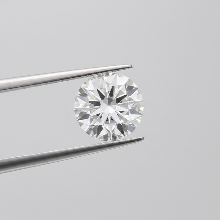 IGI Certified 9.05 Ct F Color VVS2 Round CVD Diamond with 13.44mm Spread