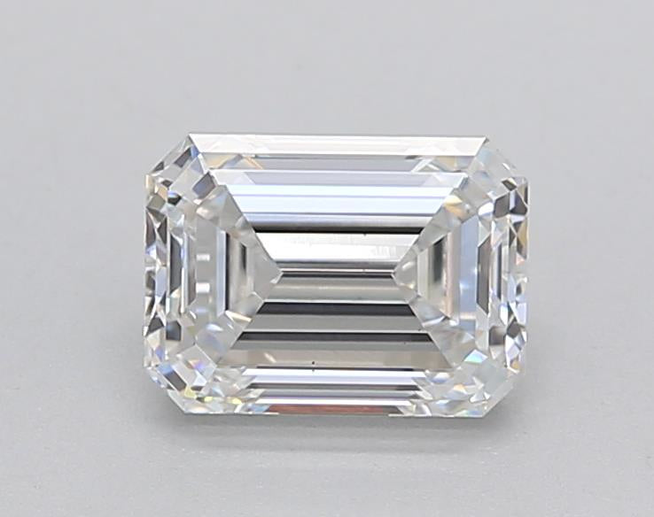 Short video showcasing the brilliance and elegance of an IGI Certified 1.00 CT Emerald Cut Lab Grown Diamond