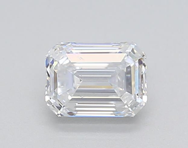 Experience Brilliance: Video showcasing an IGI Certified 0.50 CT Emerald Cut Lab Grown Diamond - D Color, VS2 Clarity, HPHT Type