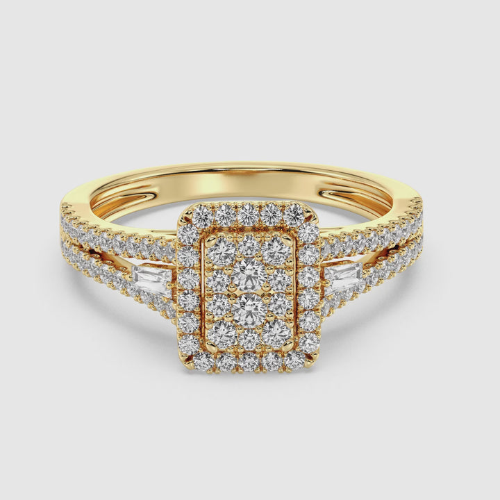 Bague de fiançailles halo à tige fendue en or 18 carats avec diamants de laboratoire de 0,68 ct