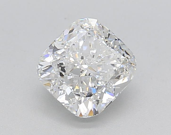 IGI Bersertifikat 1.01 CT Cushion Cute Lab Grown Diamond - VVS1 - D Color