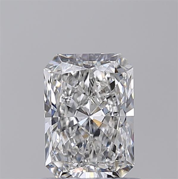 Experience the brilliance of our IGI Certified 1.00 ct Radiant Cut Lab-Grown Diamond in stunning detail 