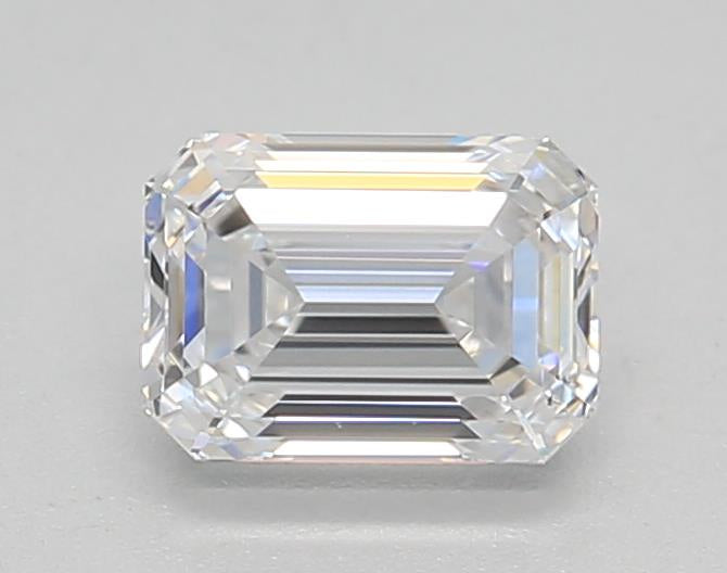 Experience Brilliance: Video showcasing an IGI Certified 0.50 CT Emerald Cut Lab Grown Diamond - D Color, VS2 Clarity, HPHT Type