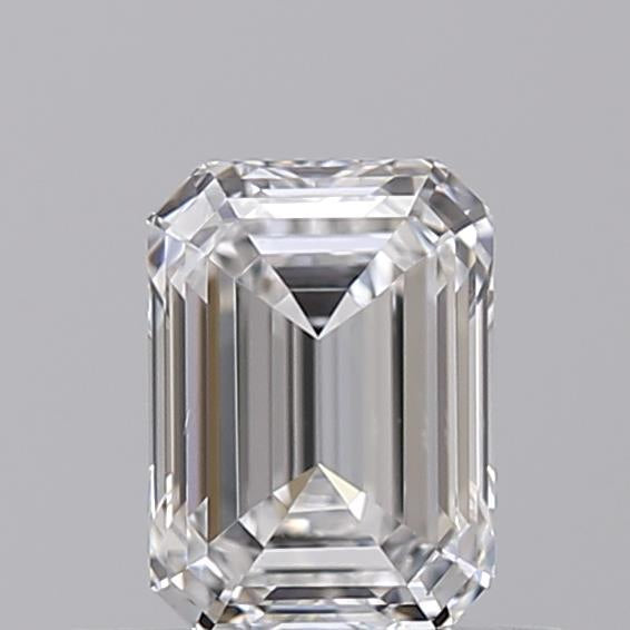 Experience Brilliance: Video showcasing an IGI Certified 0.50 CT Emerald Cut Lab Grown Diamond - D Color, VS2 Clarity, HPHT Type