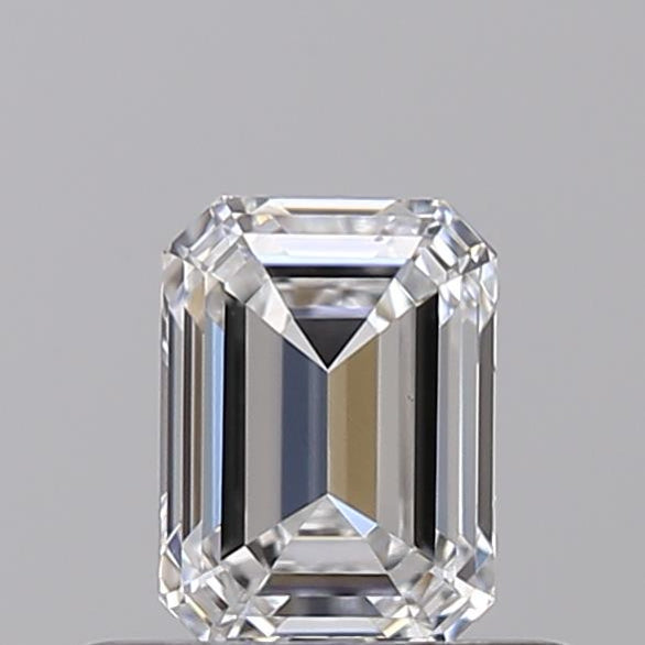 Experience Brilliance: Video showcasing an IGI Certified 0.50 CT Emerald Cut Lab Grown Diamond - E Color, VS1 Clarity, HPHT Type