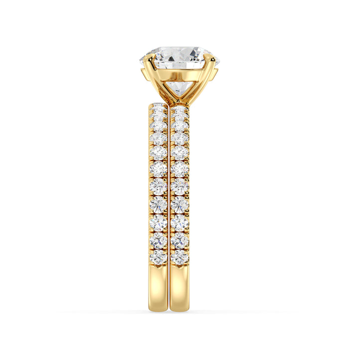 Round Cut Lab Grown Diamond Bridal Ring Set with Pavé Accents in Yellow Gold