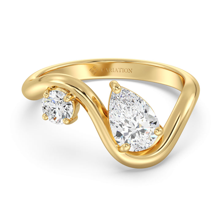 Round and Pear Toi et Moi Ring in 18K Gold with Lab Grown Diamonds