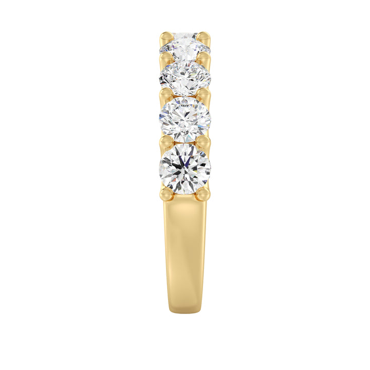 Scalloped 9 Stone Round Diamond Wedding Band in Yellow Gold