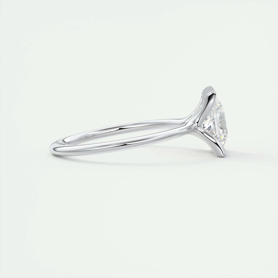 2ct Princess Cut Diamond Solitaire Engagement Ring With F- VS1 Clarity