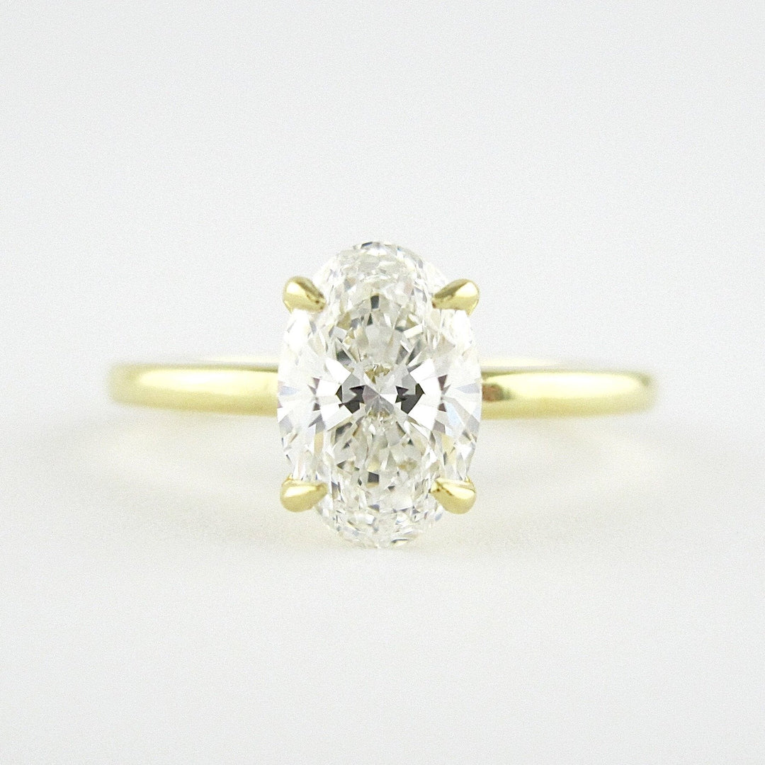 1.33 CT Oval Solitaire Style Moissanite Engagement Ring
