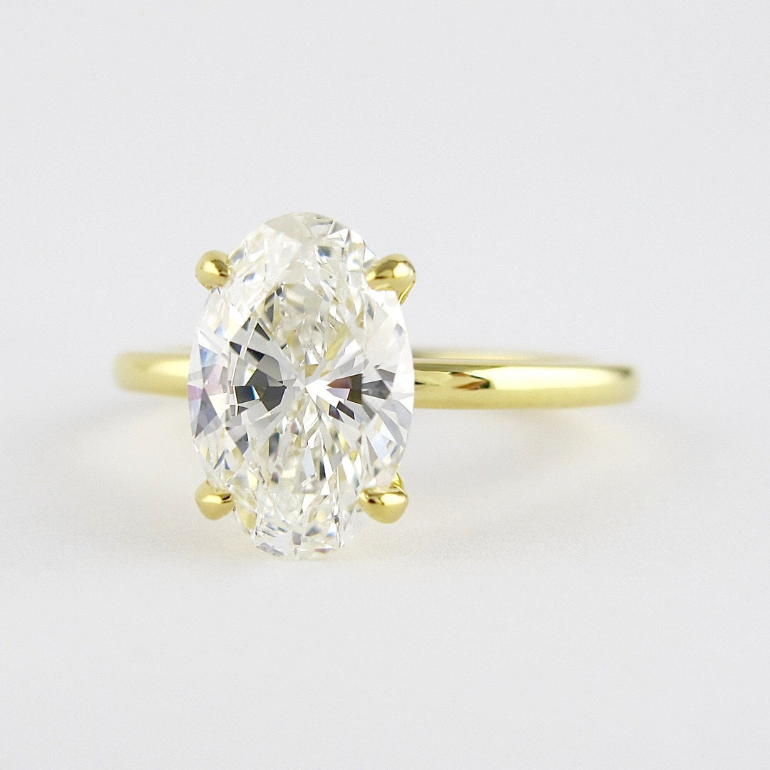 1.33 CT Oval Cut Solitaire Style Moissanite Engagement Ring