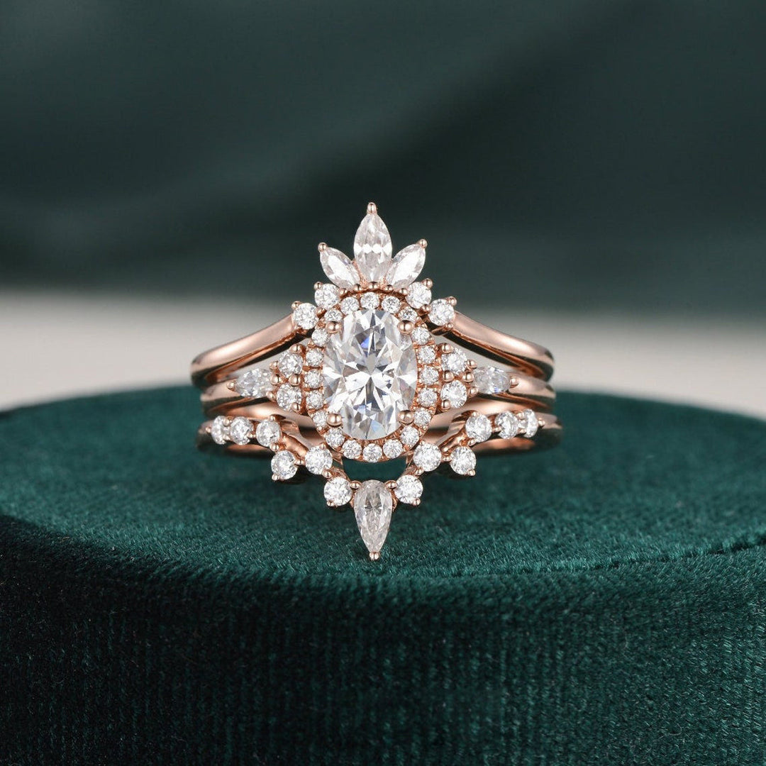Front view of the Elegant 1.0 CT Oval Moissanite Bridal Ring Set