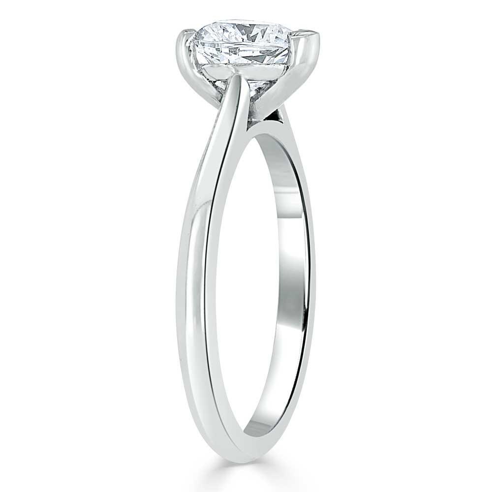 1.0 CT Heart Cut Solitaire Moissanite Engagement Ring