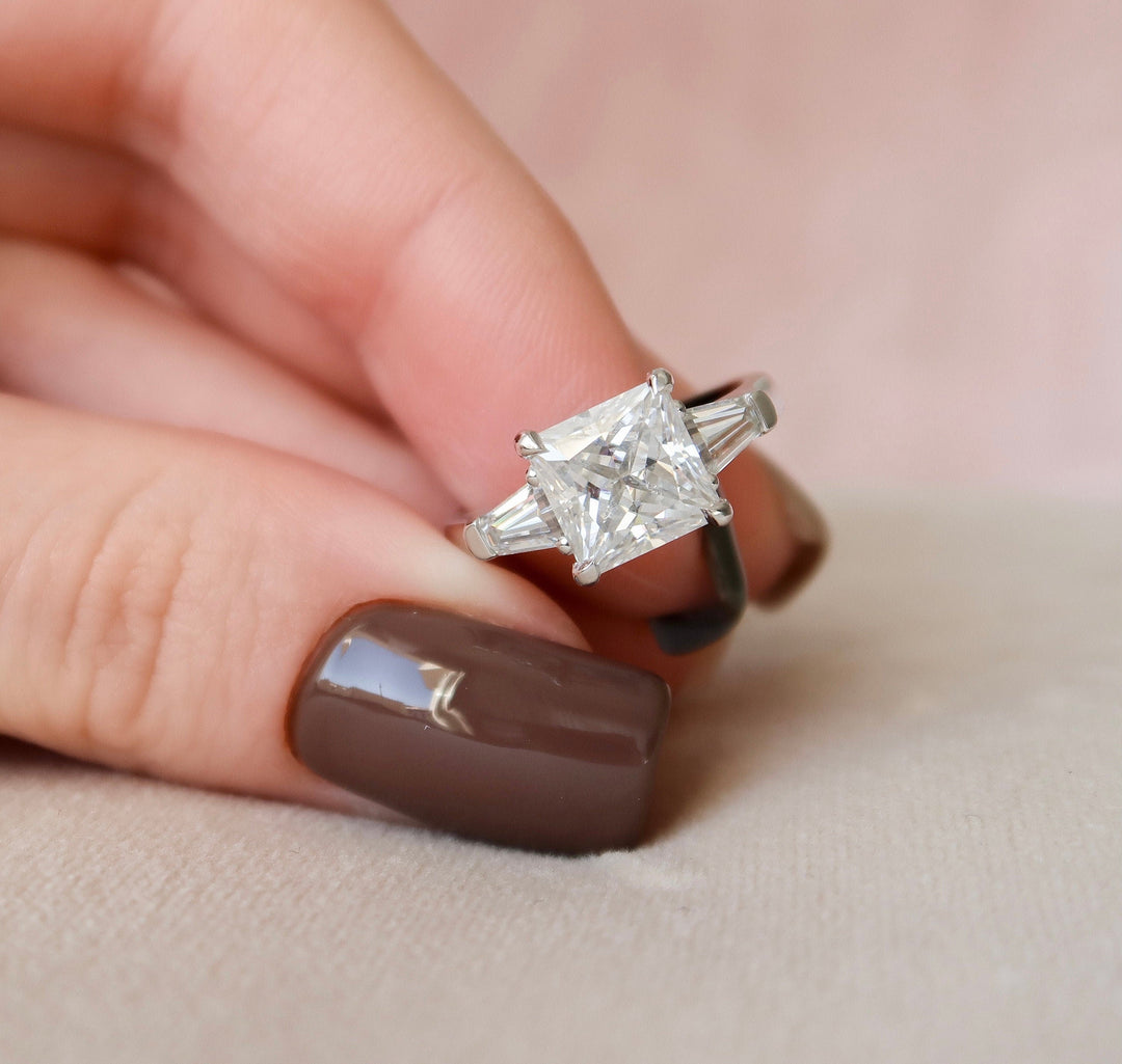 3.0 CT Princess Cut Three Stone Moissanite Engagement Ring